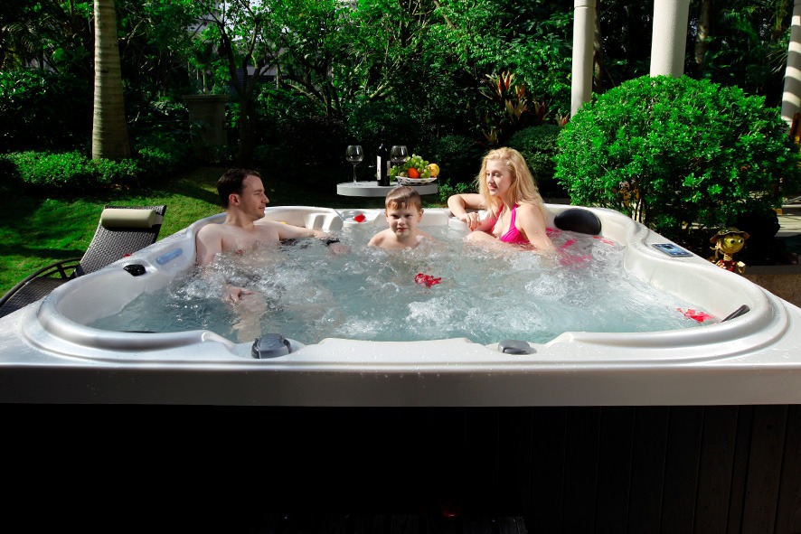 Hot tub hire