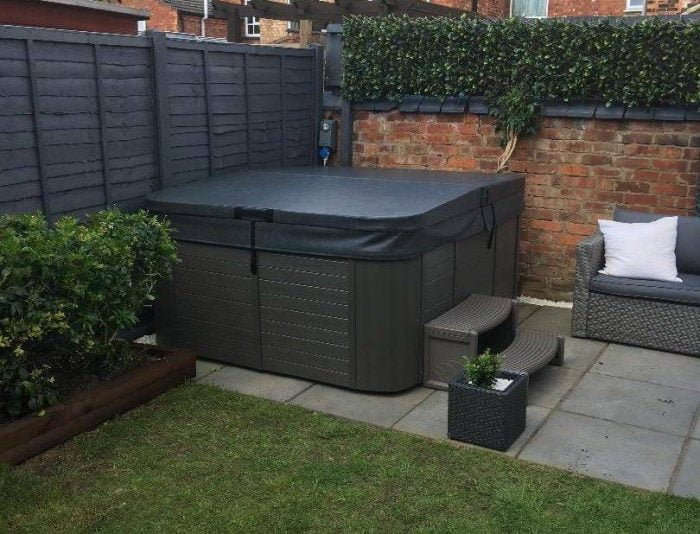 Hot Tub Delivery Market Harborough Leicestershire